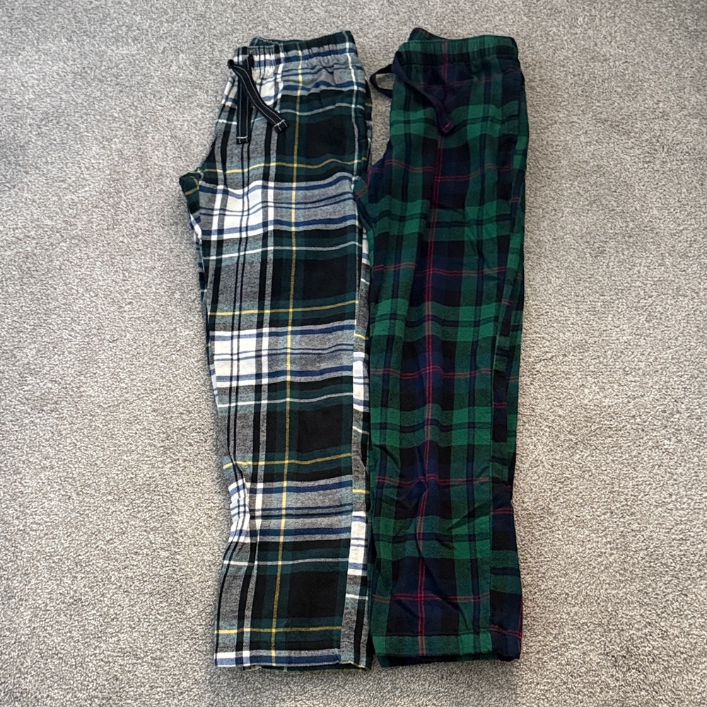 Old Navy Plaid Women’s Joggers - Lot of two. Size XS.
